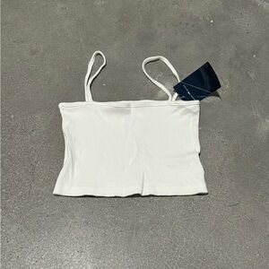 white straight line ribbed crop top